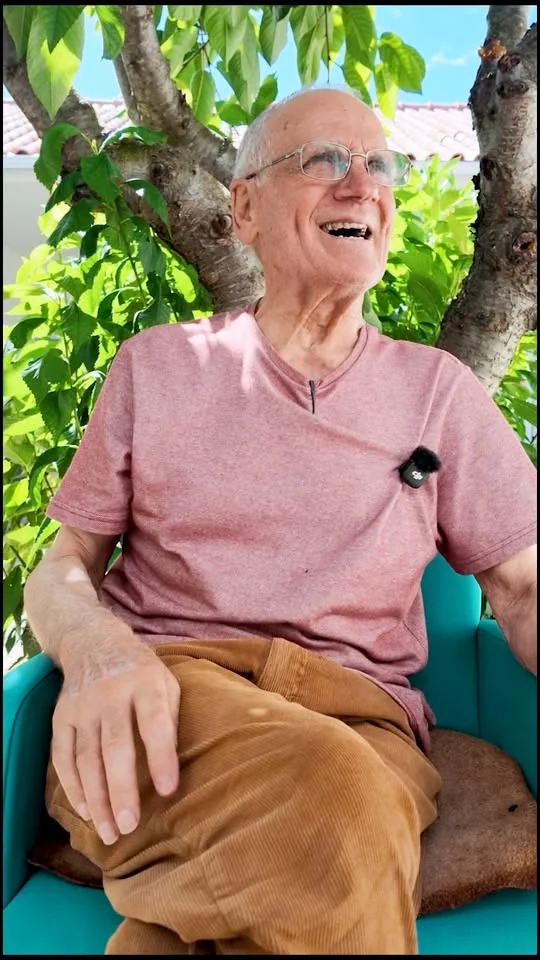 Sr. Américo numa conversa Terravoz
